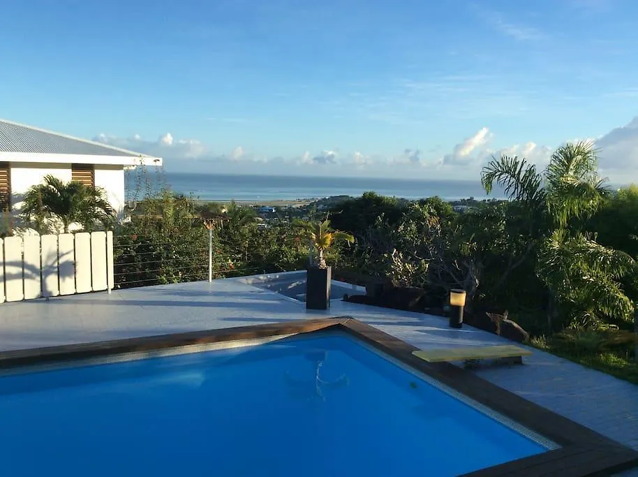 Bungalow Premium Tahiti Punaauia  Guest house